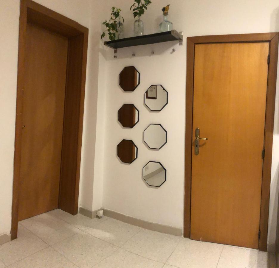 Lu Ninni Лече Екстериор снимка